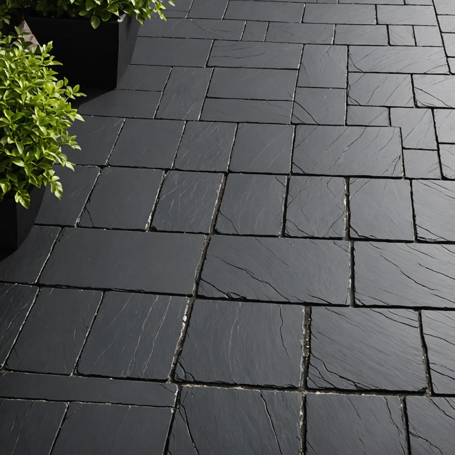 Different slate thickness and formats for exterior cladding